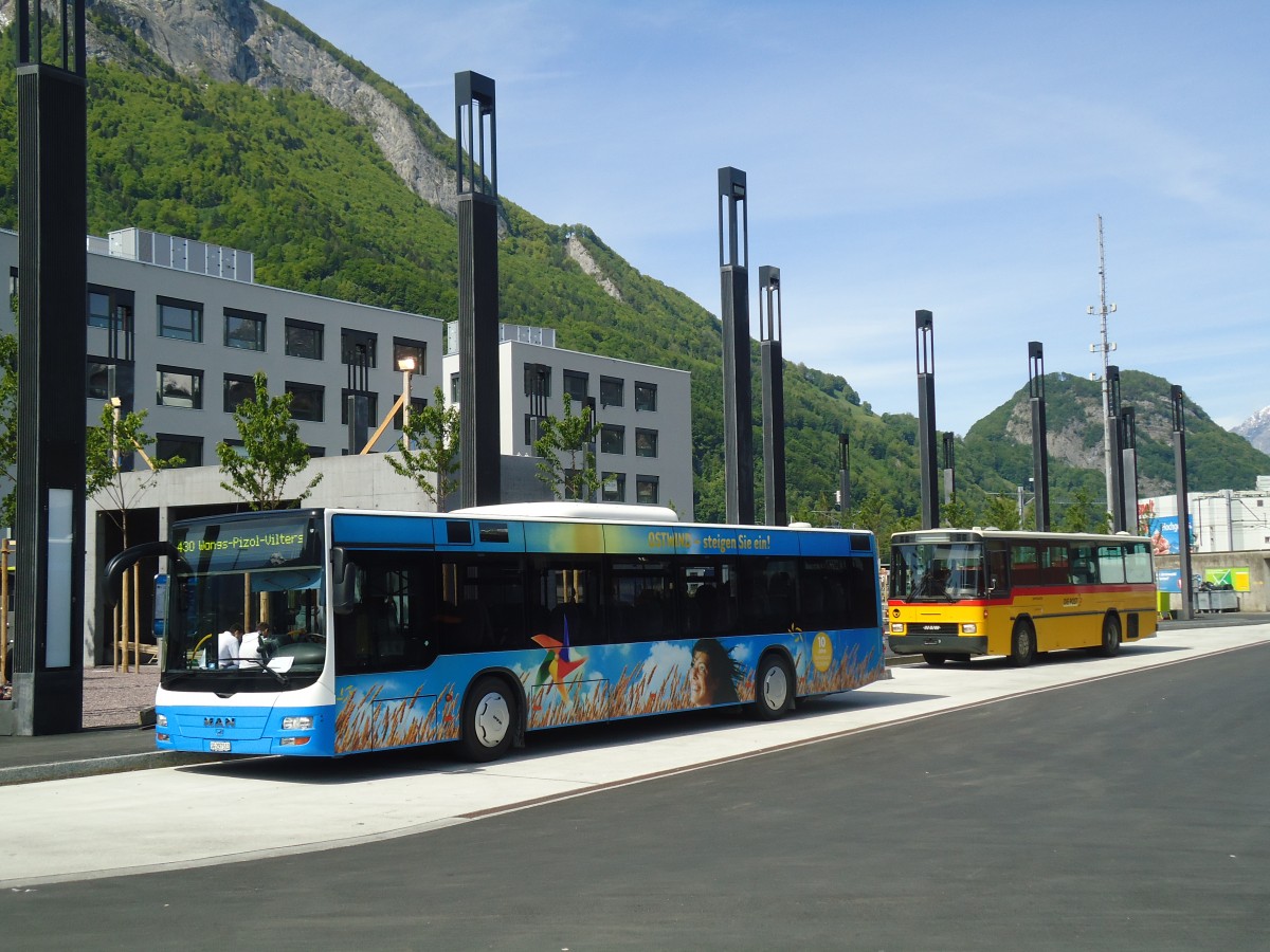 (138'945) - BSW Sargans - Nr. 340/SG 297'513 - MAN am 17. Mai 2012 beim Bahnhof Sargans