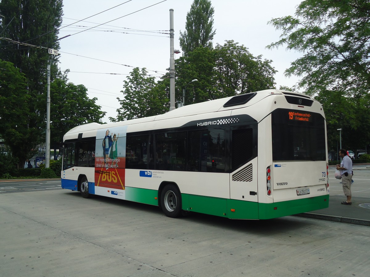 (139'115) - VBL Luzern - Nr. 73/LU 250'372 - Volvo am 27. Mai 2012 beim Bahnhof Luzern