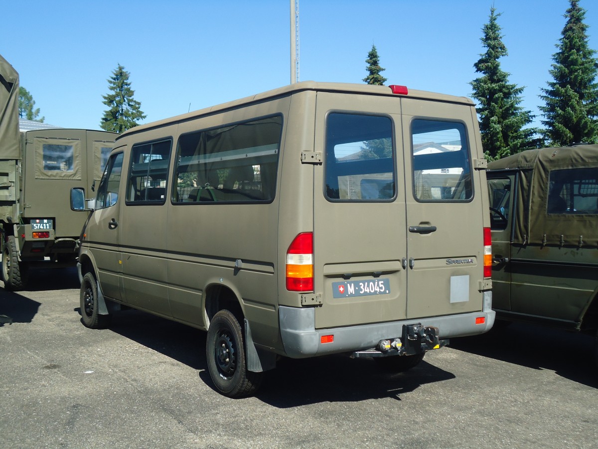 (139'599) - Schweizer Armee - M+34'045 - Mercedes am 16. Juni 2012 in Hinwil, AMP