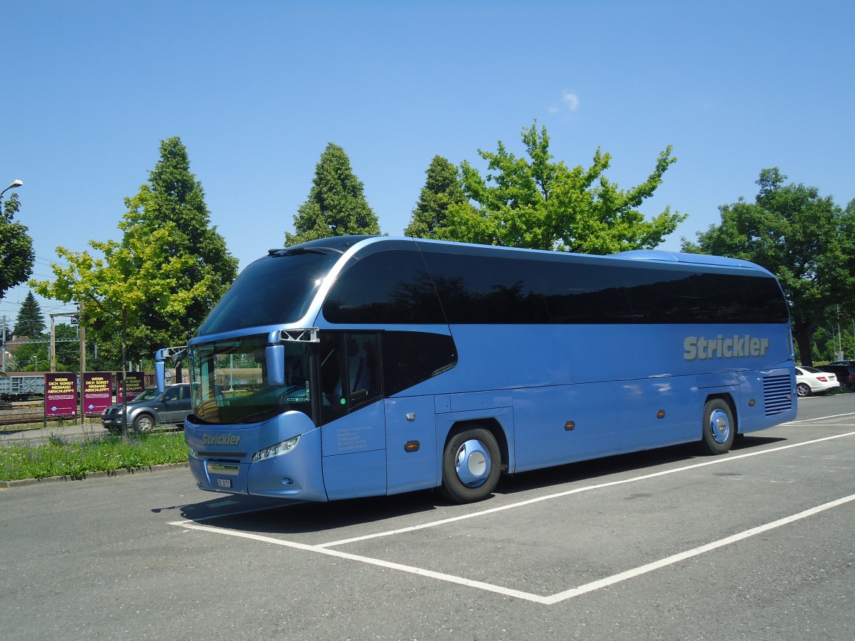 (139'883) - Strickler, Neuheim - ZG 34'719 - Neoplan am 18. Juni 2012 in Thun, Seestrasse