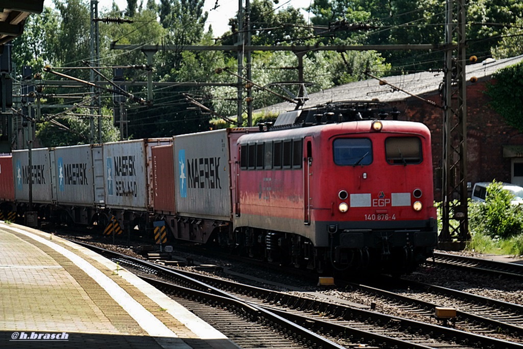 140 876-4 der EGP zog einen kastenzug durch hh-harburg,datum 04.07.14