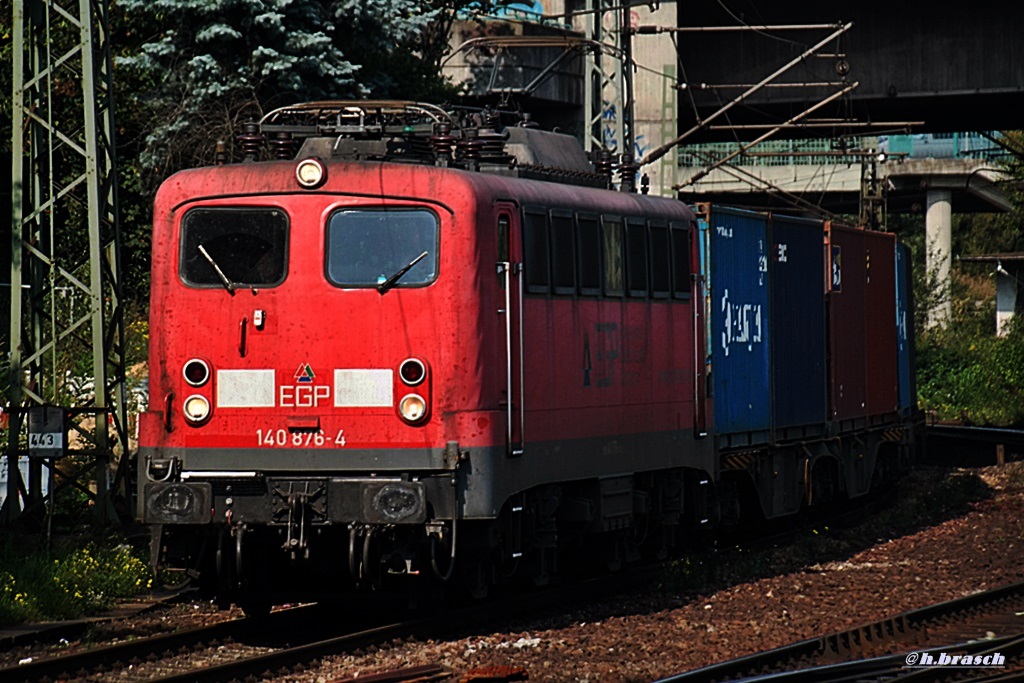 140 876-4 zog einen kastenzug durch hh-harburg,datum 16.09.14