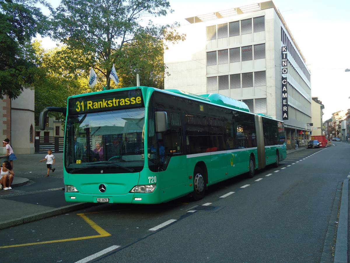 (140'520) - BVB Basel - Nr. 720/BS 6679 - Mercedes am 16. Juli 2012 in Basel, Claraplatz