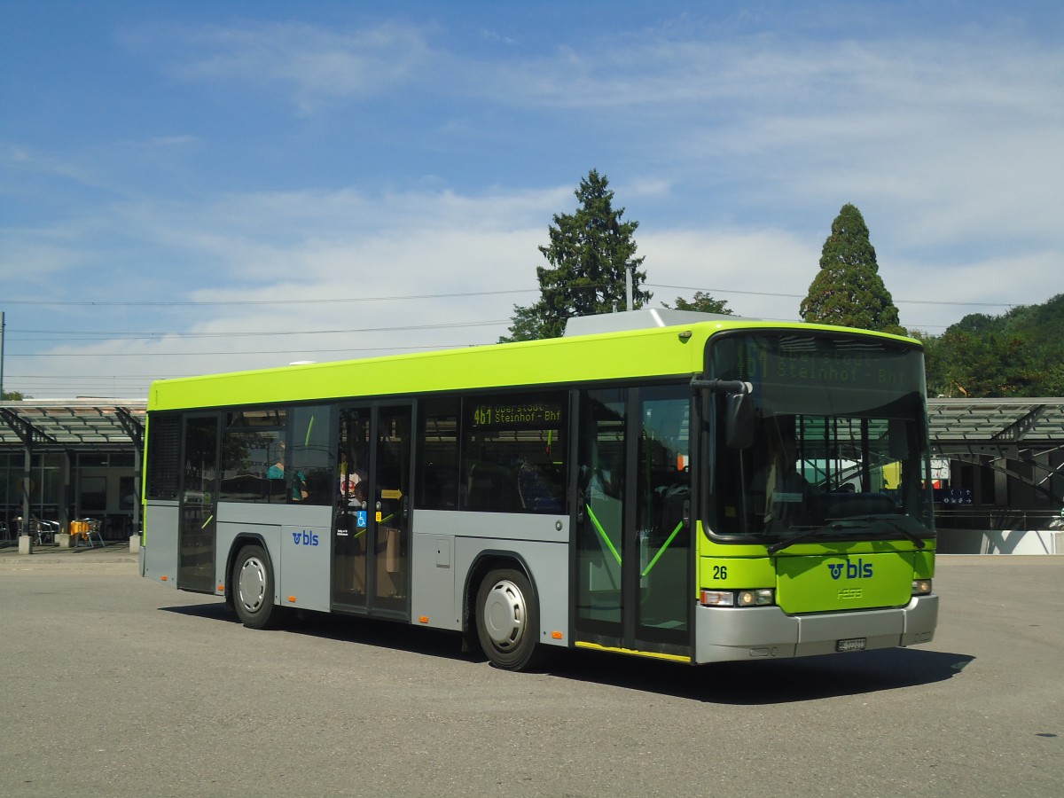 (141'118) - Busland, Burgdorf - Nr. 26/BE 122'011 - Scania/Hess am 15. August 2012 beim Bahnhof Burgdorf