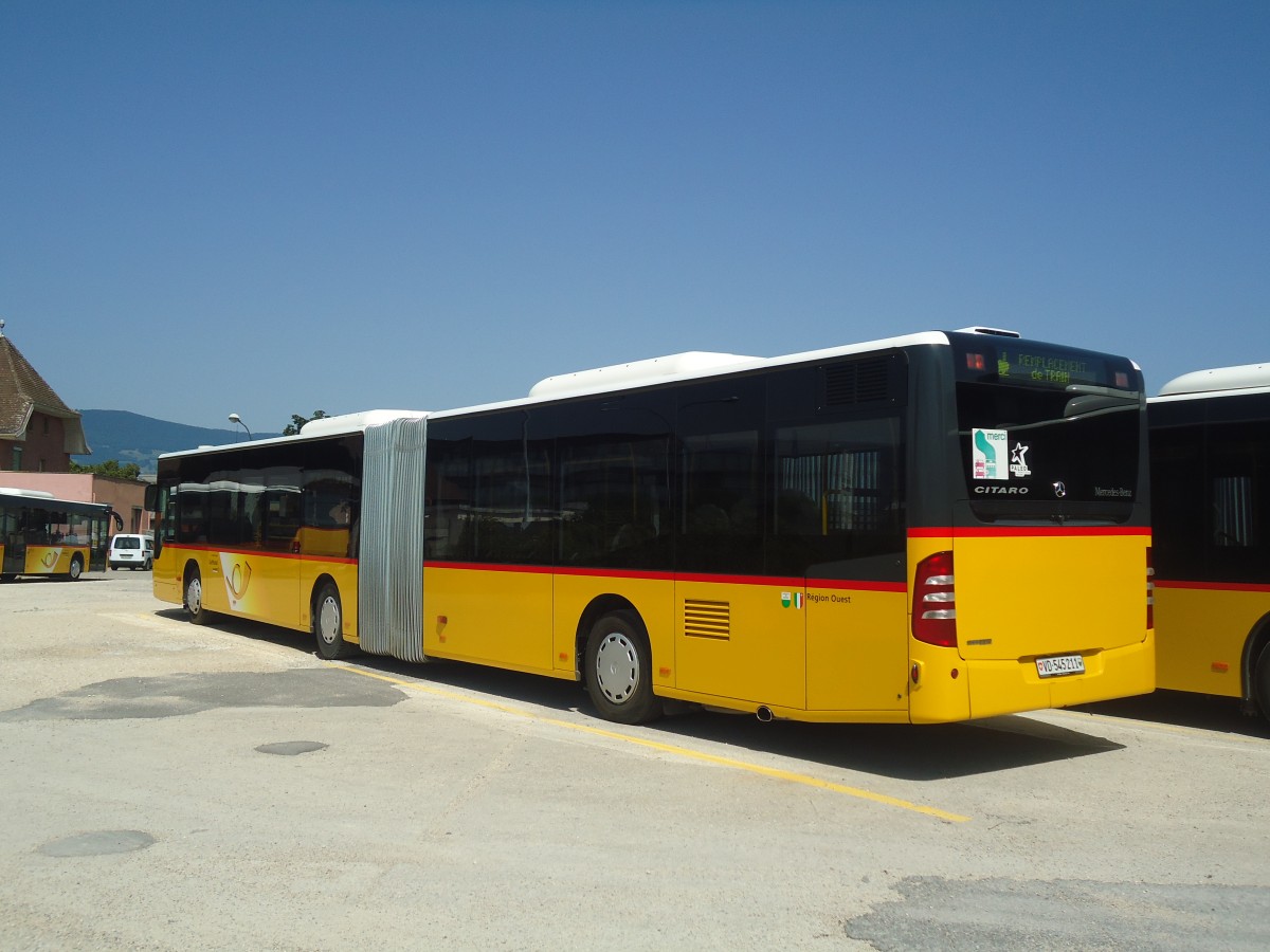 (141'349) - CarPostal Ouest - VD 545'211 - Mercedes am 19. August 2012 in Yverdon, Garage