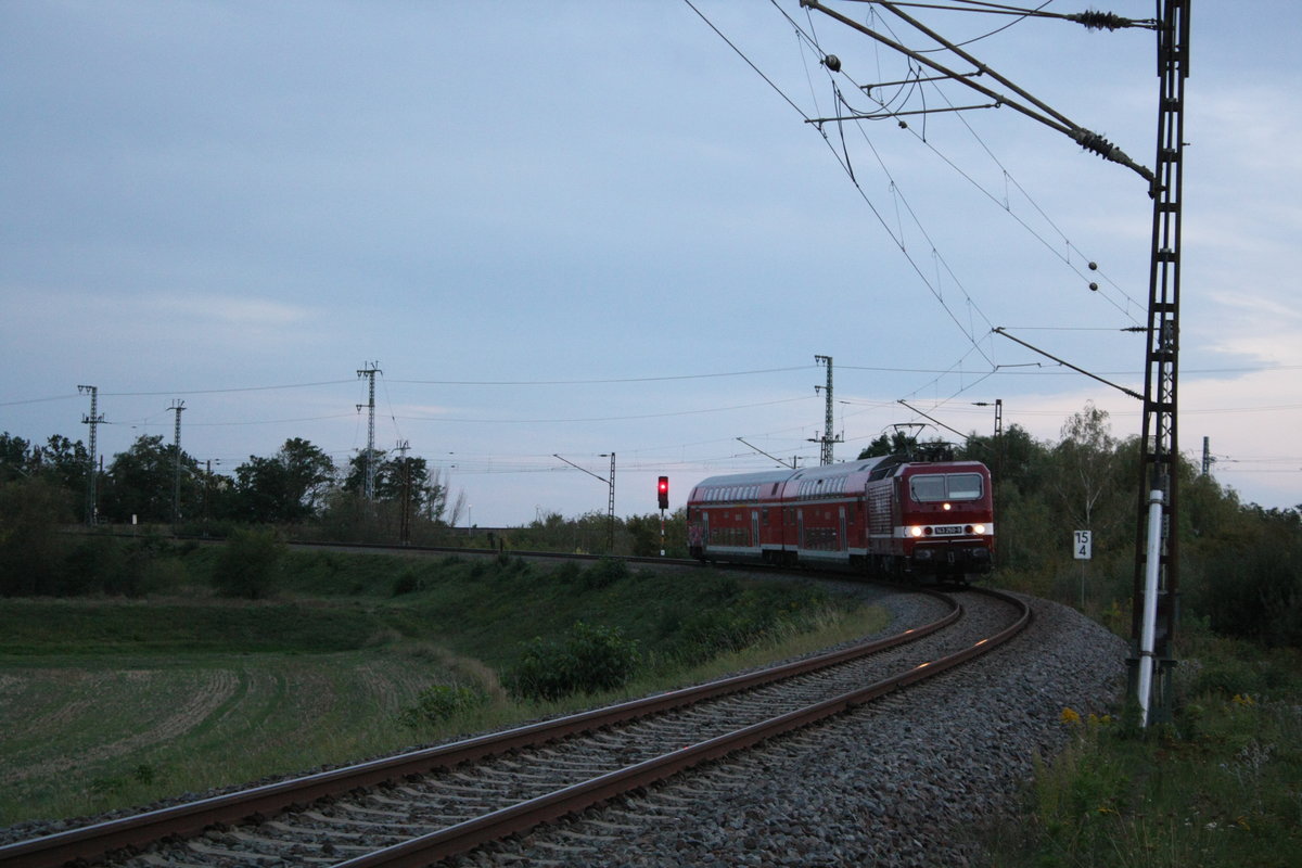 143 250 unterwegs nach Halle-Nietleben bei der vorbeifahrt an Angersdorf am 24.9.20