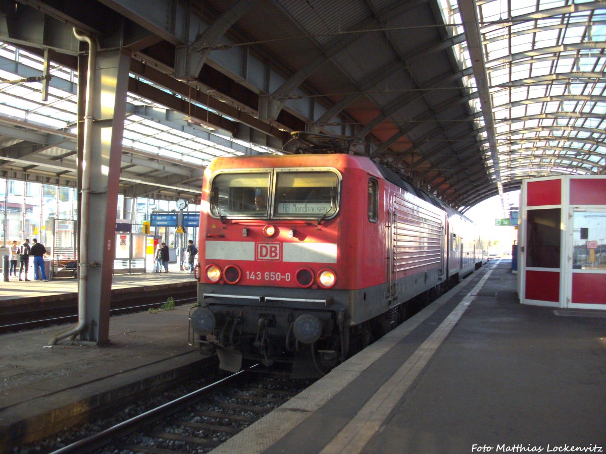 143 650 mit ziel Nordhausen beim Verlassen des Bahnhofs Halle (Saale) Hbf am 1.11.14