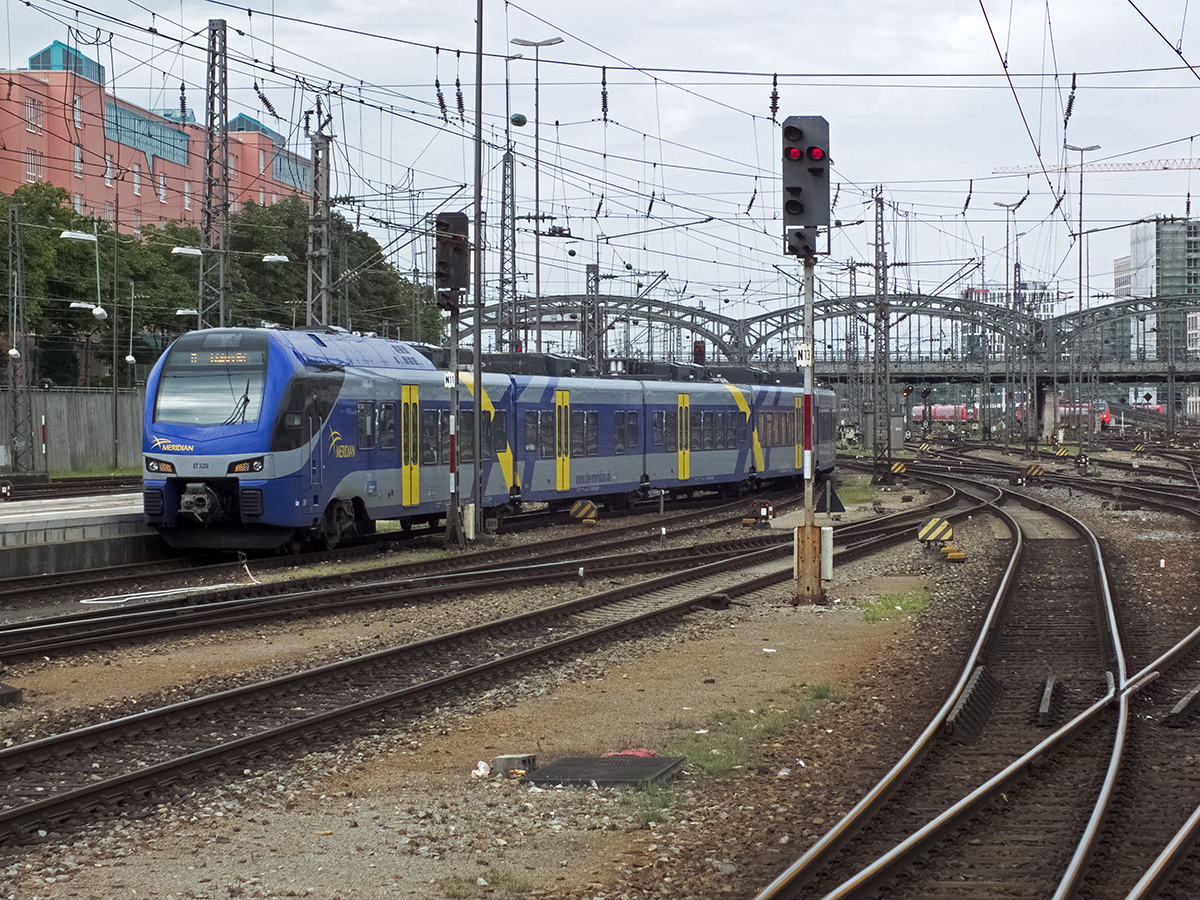 1430 026 der BOB verlässt am 07.08.14 München.