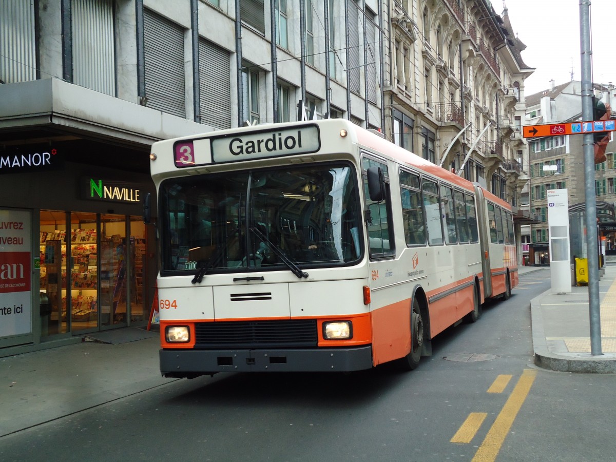 (143'368) - TPG Genve - Nr. 694 - NAW/Hess Gelenktrolleybus am 22. Februar 2013 in Genve, Coutance