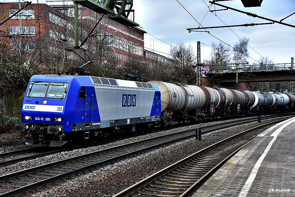 145 205 fuhr mit einen tanker durch hh-harburg,06,02,16