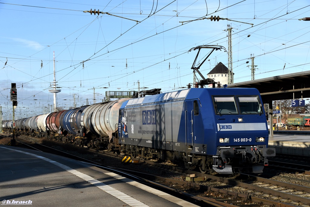 145 CL 003-0 fuhr mit einen tanker durch bremen,03.01.19