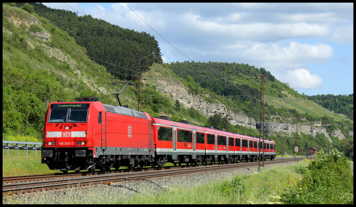 146 242 mit RE nach Frankfurt am 24.05.14 bei Karlstadt