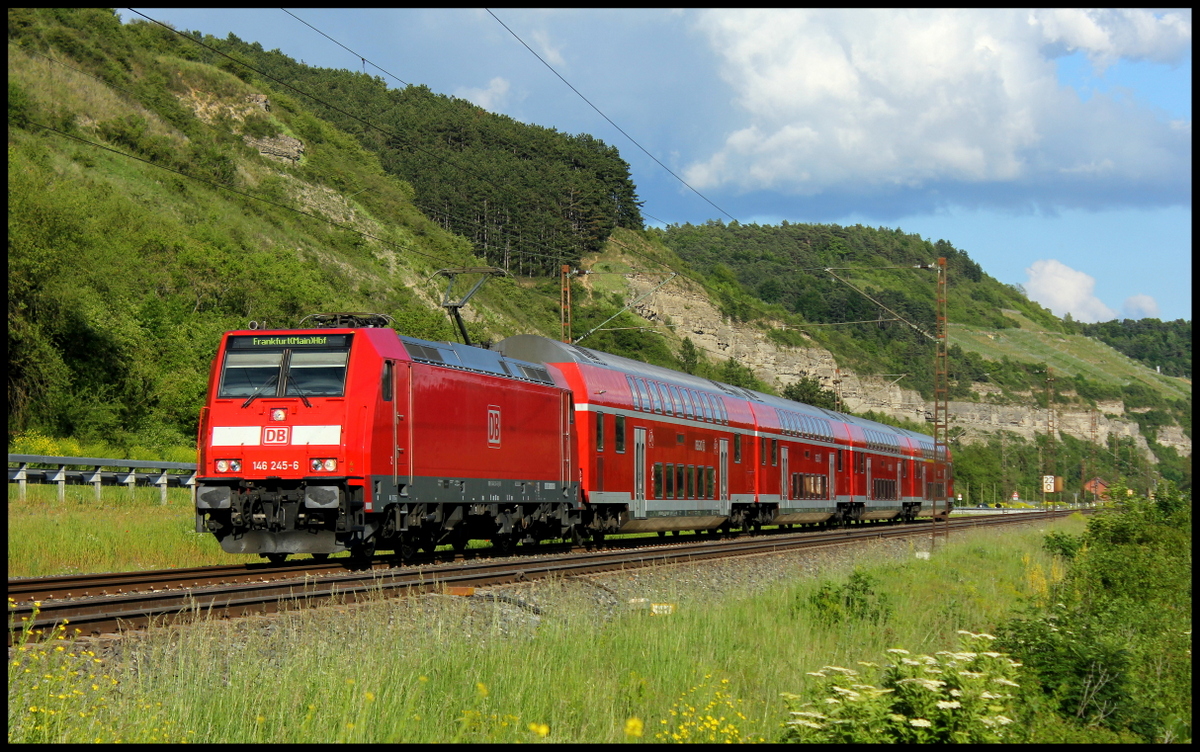 146 245 mit RE nach Frankfurt am 24.05.14 bei Karlstadt