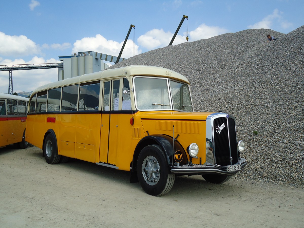 (146'731) - Schumacher, Liebefeld - BE 136'580 - Saurer/FHS-Hess (ex Mittner-Keller, Etzgen; ex Keller, Hottwil) am 31. August 2013 in Niederbipp, Saurertreffen