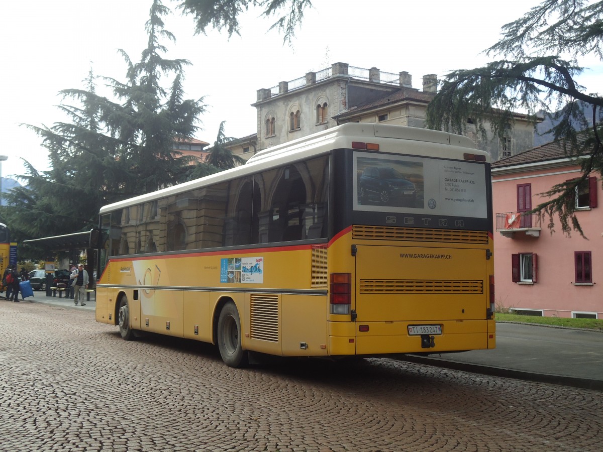 (147'659) - Marchetti, Airolo - TI 183'247 - Setra (ex Nr. 6) am 5. November 2013 beim Bahnhof Bellinzona