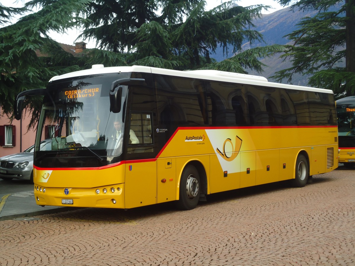 (147'671) - AutoPostale Ticino - TI 237'663 - Temsa am 5. November 2013 beim Bahnhof Bellinzona