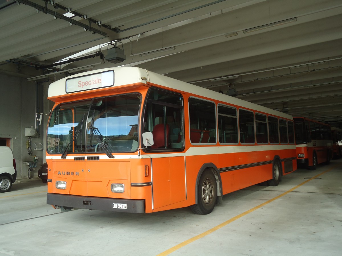 (147'795) - AMSA Chiasso - Nr. 17/TI 145'617 - Saurer/Hess am 6. November 2013 in Balerna, Rimessa