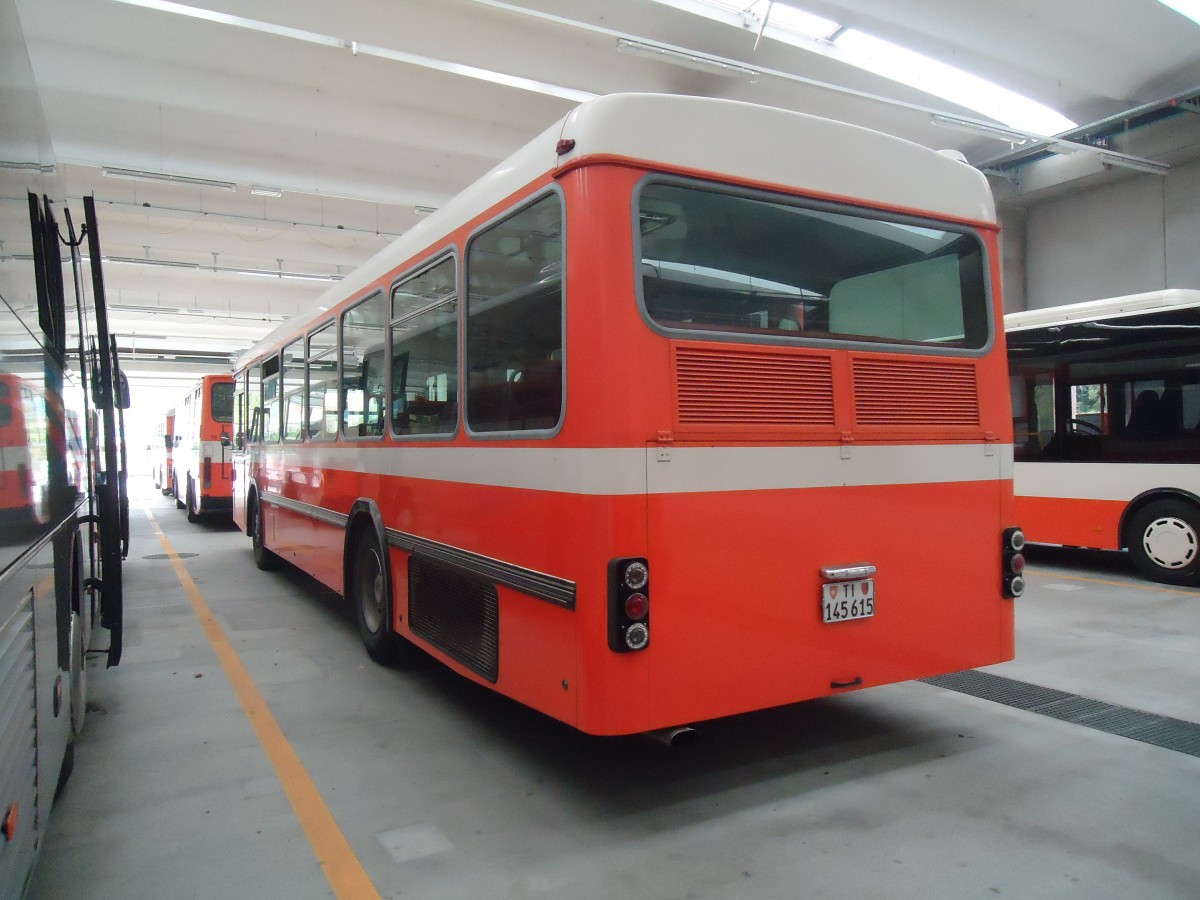 (147'809) - AMSA Chiasso - Nr. 15/TI 145'615 - Saurer/Hess am 6. November 2013 in Balerna, Rimessa