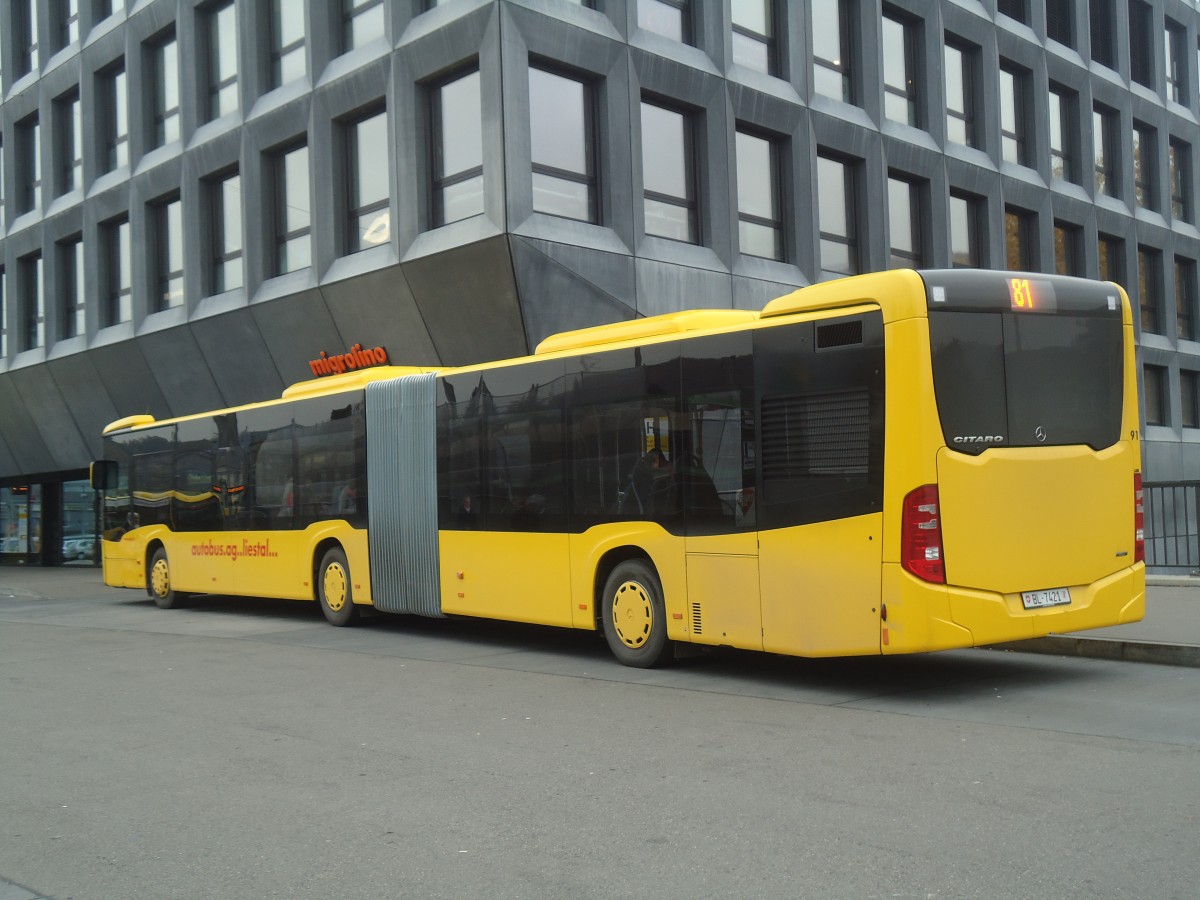 (148'107) - AAGL Liestal - Nr. 91/BL 7421 - Mercedes am 17. November 2013 beim Bahnhof Liestal