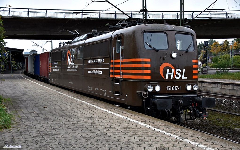 151 017-1 zog einen containerzug durch hh-harburg,20.10.16