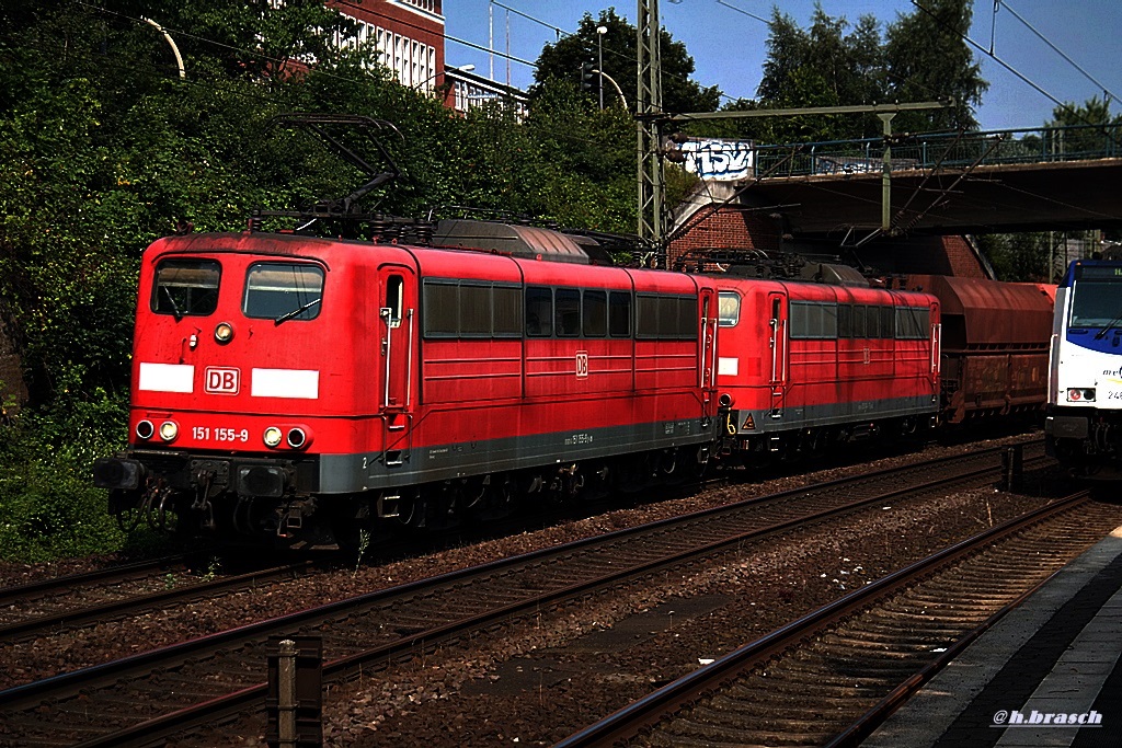 151 155-9 zog mit einer schwesterlok einen kohlezug durch hh-harburg,datum 29.07.14