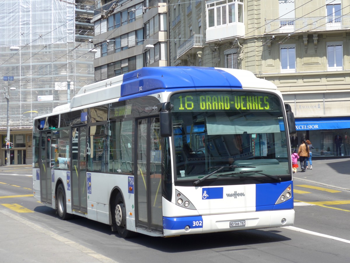 (151'179) - TL Lausanne - Nr. 302/VD 566'782 - Van Hool am 1. Juni 2014 in Lausanne, Bel-Air