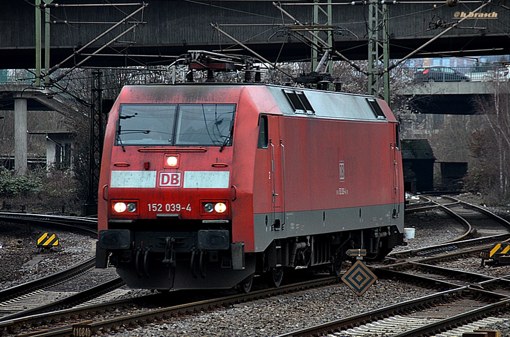 152 039-4 fuhr solo durch hh-harburg,06.01.15