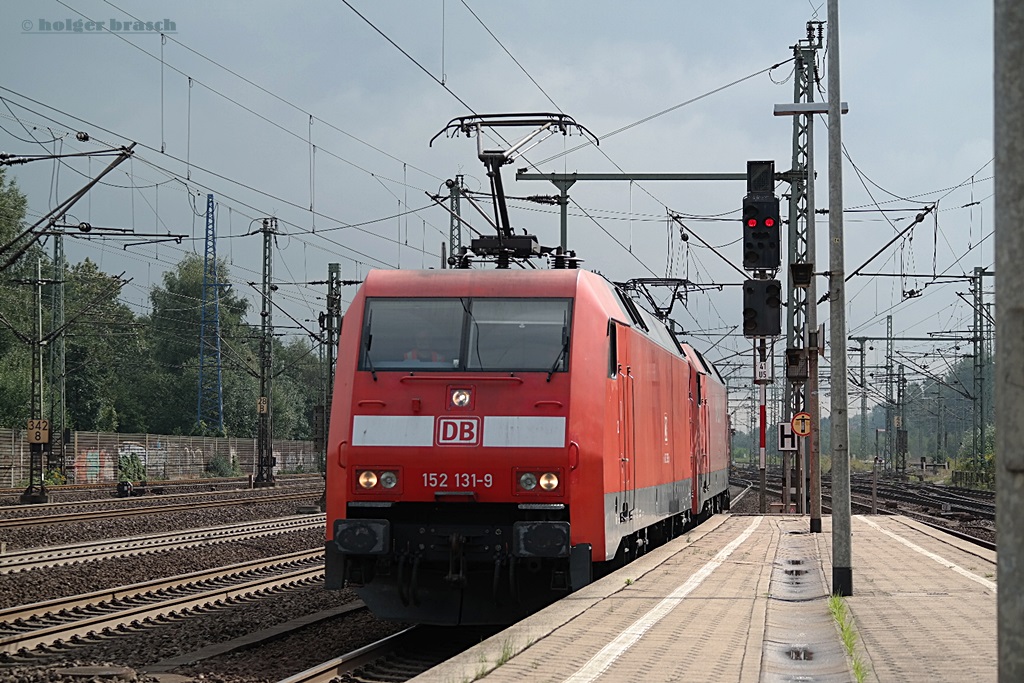 152 131-9 fuhr mit einer schwesterlok lz am 11-09-13 durch hh-harburg