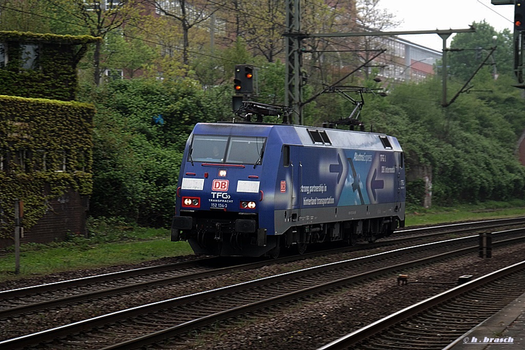 152 134-3 ist lz am 24.04.14 durch hh-harburg gefahren