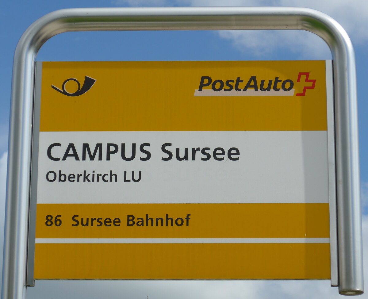 (154'549) - PostAuto-Haltestellenschild - Oberkirch LU, CAMPUS Sursee - am 30. August 2014