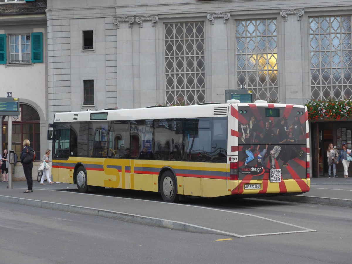 (154'915) - STI Thun - Nr. 101/BE 577'101 - MAN am 11. September 2014 beim Bahnhof Thun