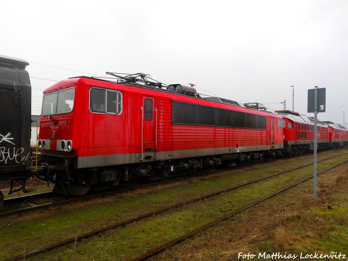 155 072 der LEG als Ersatzteilspender in Delitzsch am 3.2.17