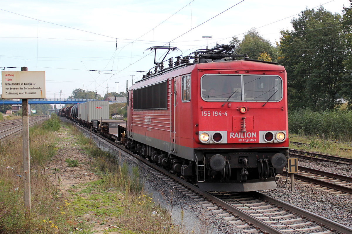 155 194-4 mit einen  Gemischten  am Haken. Tostedt den 12.10.2012