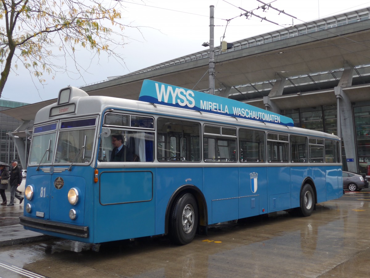 (155'970) - VBL Luzern (vbl-historic) - Nr. 81/LU 231'018 - FBW/Hess am 25. Oktober 2014 beim Bahnhof Luzern