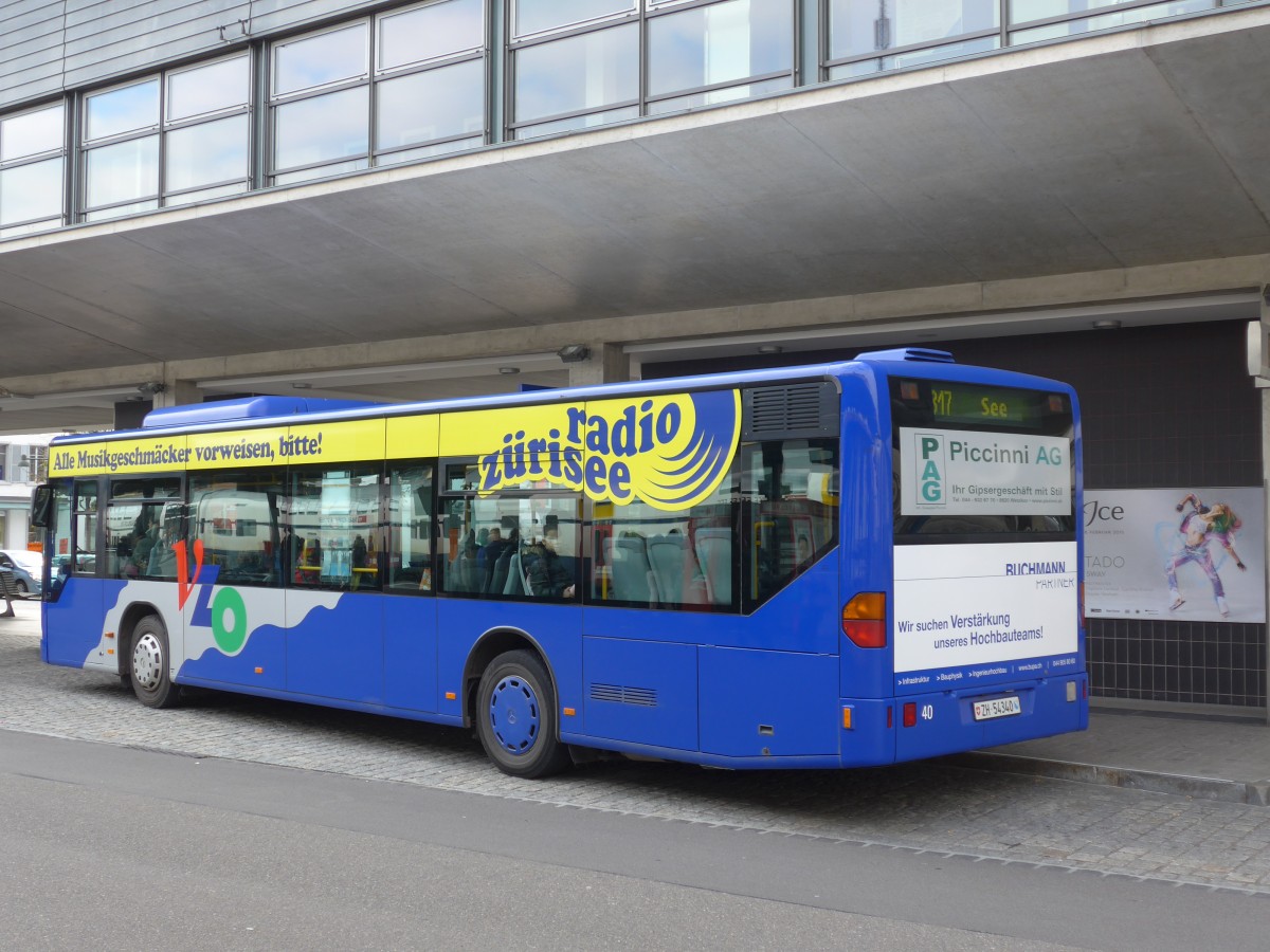 (156'237) - VZO Grningen - Nr. 40/ZH 54'340 - Mercedes am 28. Oktober 2014 beim Bahnhof Uster