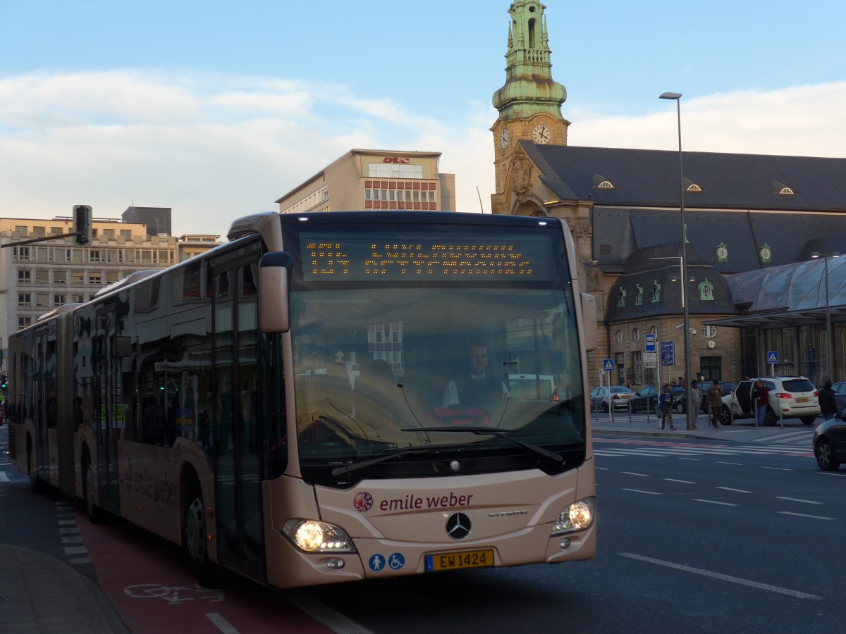 (157'421) - Weber, Canach - EW 1424 - Mercedes am 22. November 2014 beim Bahnhof Luxembourg