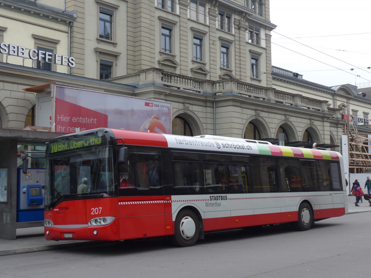 (157'526) - SW Winterthur - Nr. 207/ZH 730'207 - Solaris am 26. November 2014 beim Hauptbahnhof Winterthur