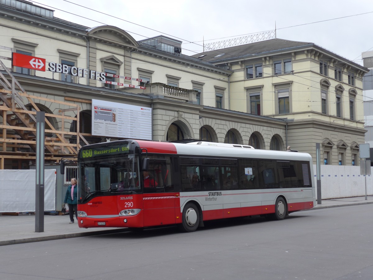 (157'639) - SW Winterthur - Nr. 290/ZH 730'290 - Solaris am 6. Dezember 2014 beim Hauptbahnhof Winterthur