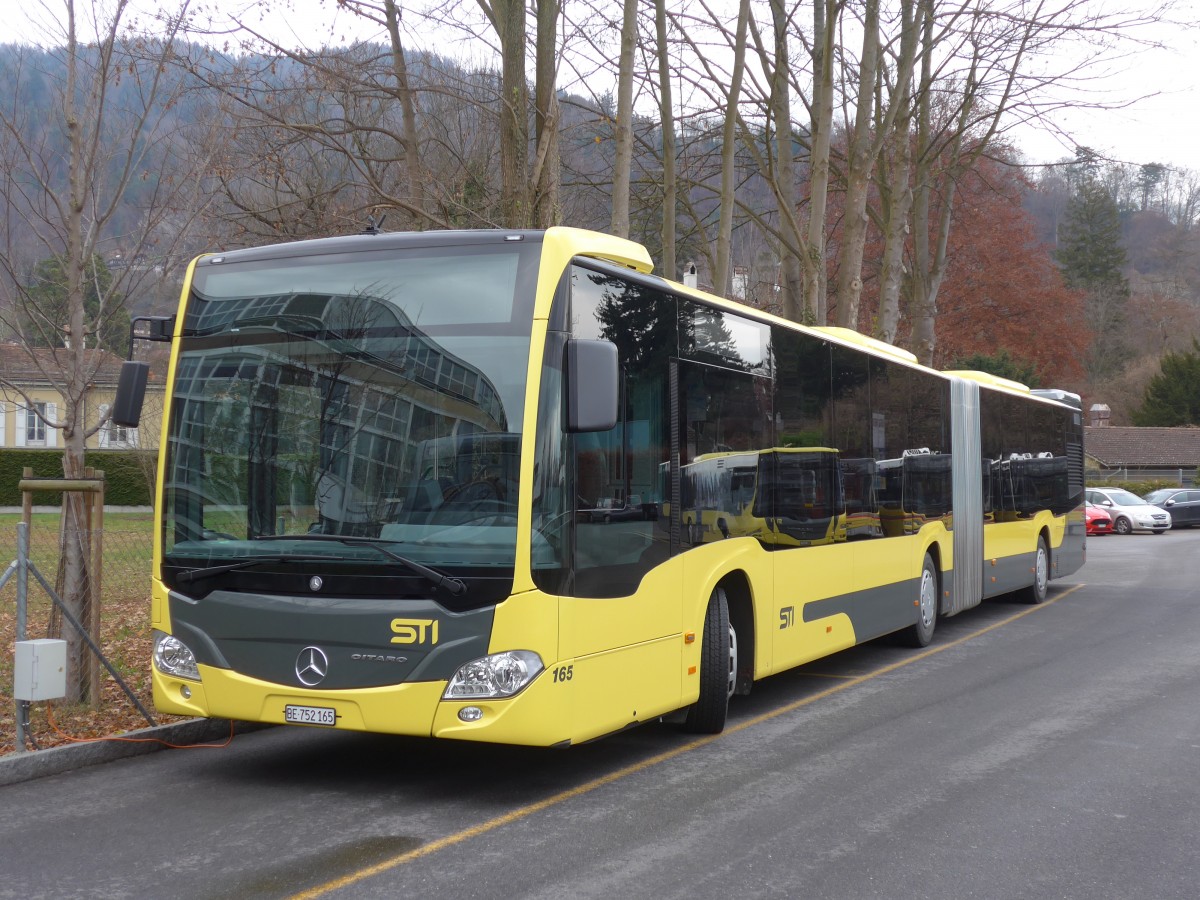 (157'827) - STI Thun - Nr. 165/BE 752'165 - Mercedes am 16. Dezember 2014 bei der Schifflndte Thun