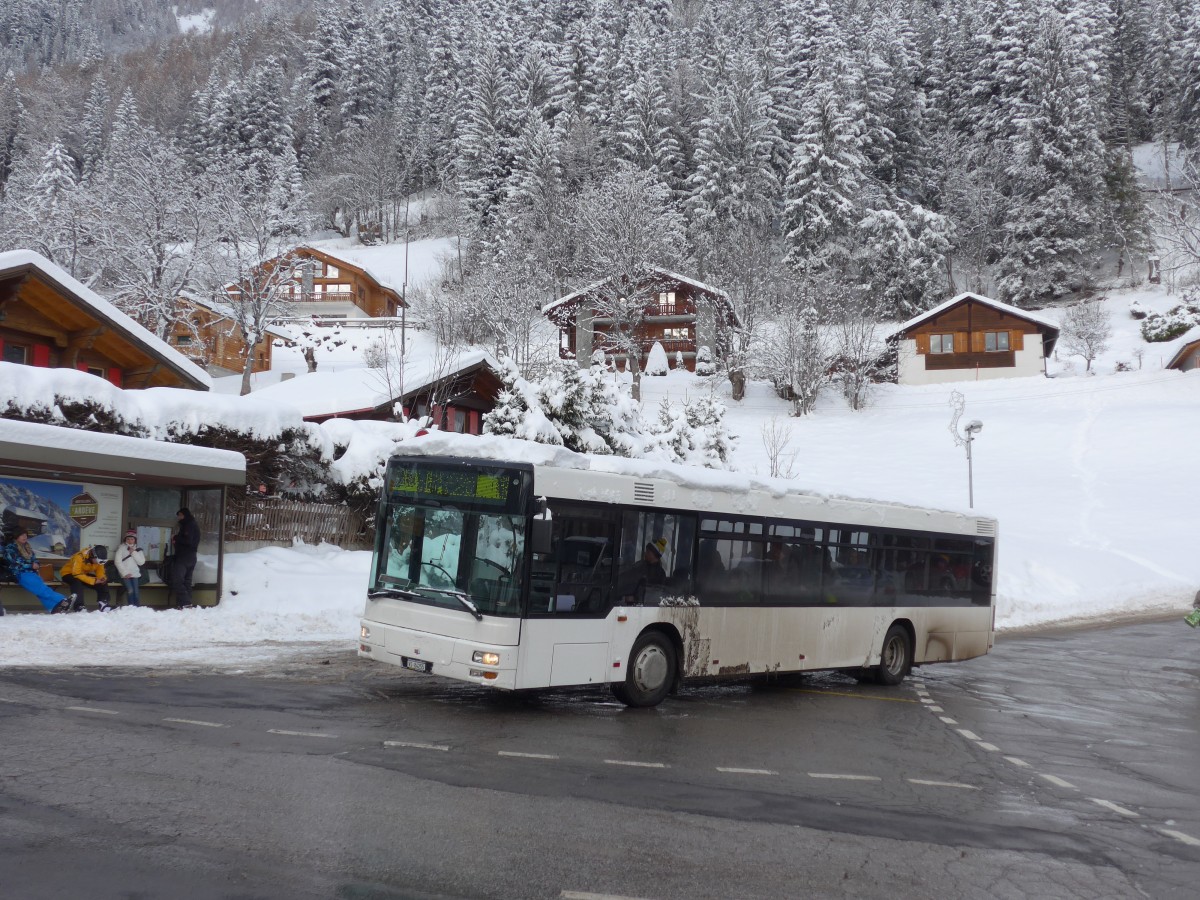 (157'998) - Buchard, Leytron - Nr. 95/VS 84'255 - MAN (ex TN Neuchtel Nr. 221) am 28. Dezember 2014 in Ovronnaz, La Croise