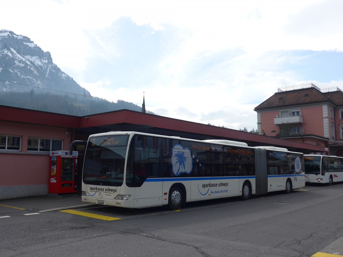 (159'235) - AAGS Schwyz - Nr. 34/SZ 53'434 - Mercedes am 17. Mrz 2015 beim Bahnhof Brunnen