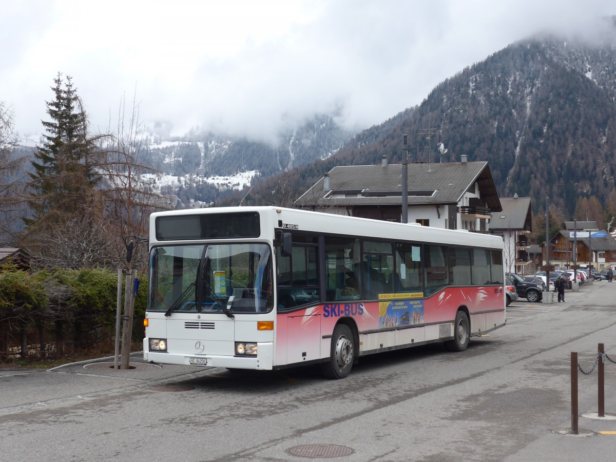 (159'642) - Buchard, Leytron - Nr. 97/VS 84'250 - Mercedes (ex BGU Grenchen Nr. 5) am 5. April 2015 in La Tzoumaz, Le Centre