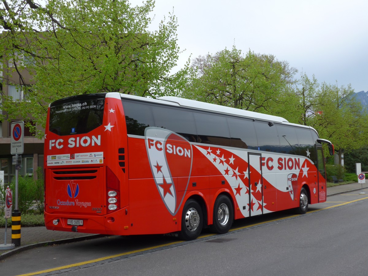 (159'956) - TMR Martigny - VS 1455 - Volvo am 25. April 2015 in Thun, Hotel Seepark