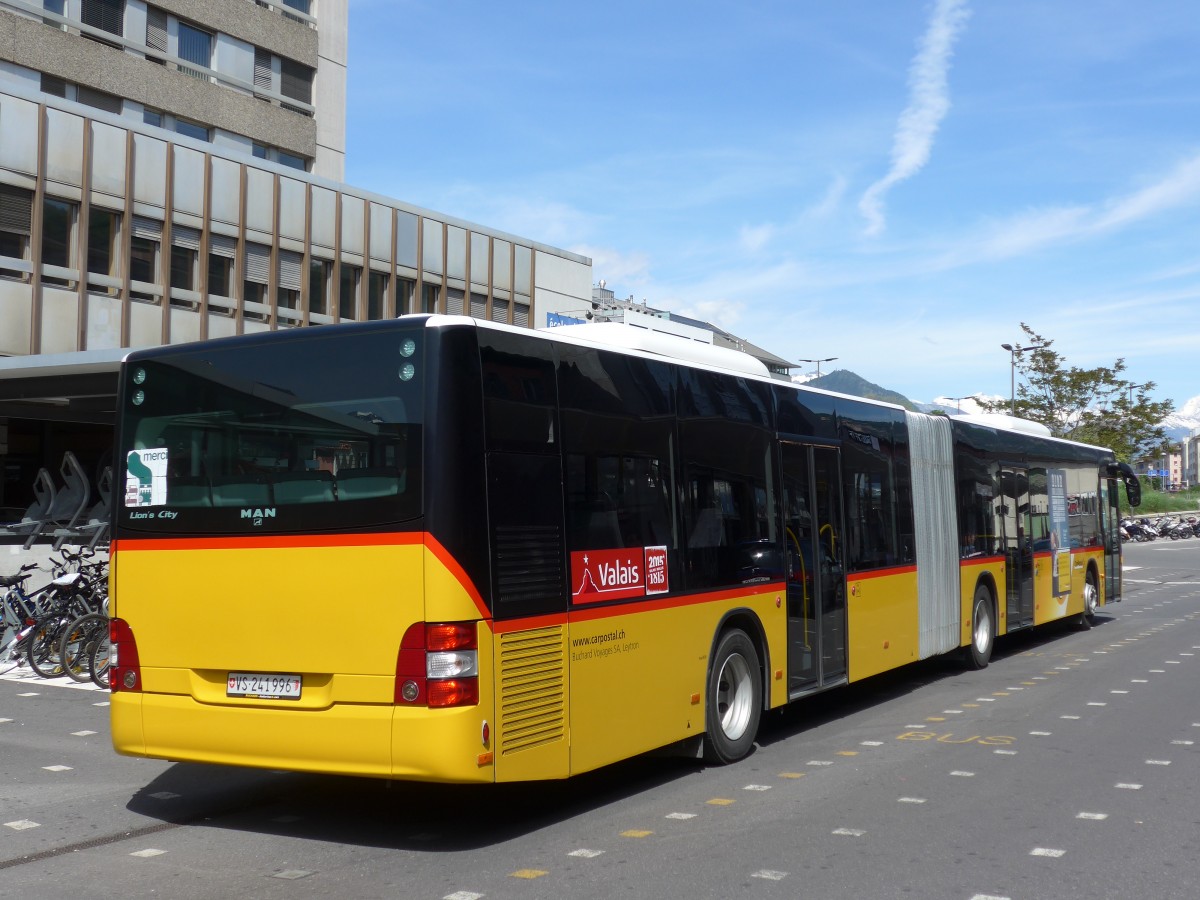 (160'447) - Buchard, Leytron - Nr. 159/VS 241'996 - MAN am 10. Mai 2015 beim Bahnhof Sion