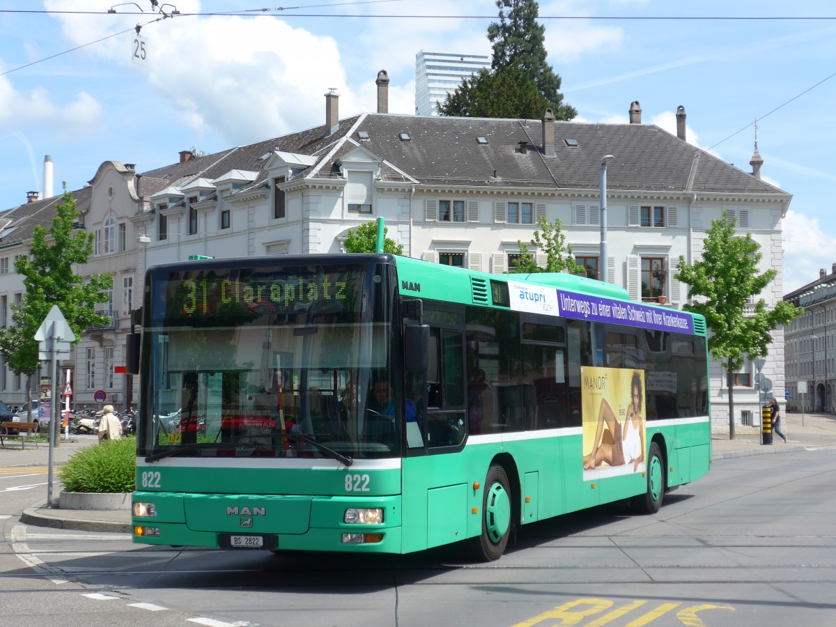 (160'550) - BVB Basel - Nr. 822/BS 2822 - MAN am 17. Mai 2015 in Basel, Wettsteinplatz