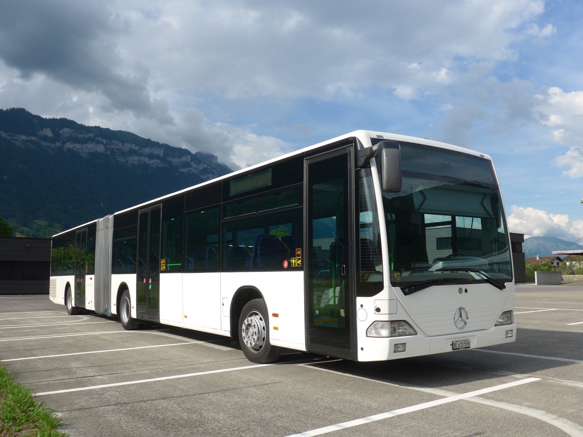 (162'067) - PostAuto Bern - BE 615'596 - Mercedes (ex AAGS Schwyz Nr. 83) am 13. Juni 2015 in Interlaken, Flugplatz