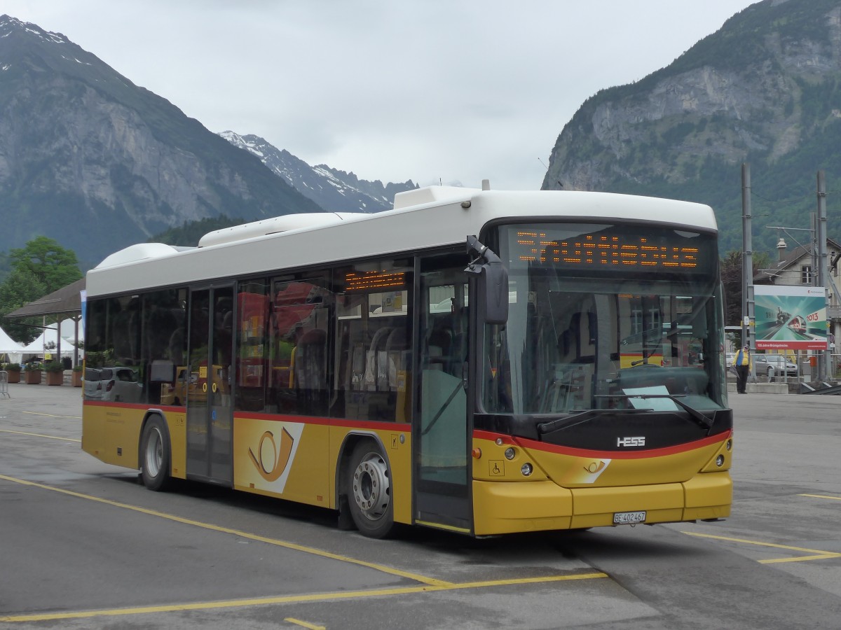 (162'144) - AVG Meiringen - Nr. 67/BE 402'467 - Scania/Hess (ex Nr. 76; ex Steiner, Messen) am 14. Juni 2015 in Meiringen, Postautostation