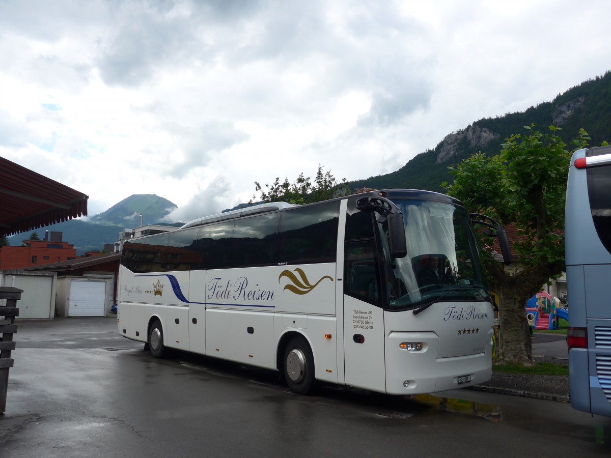 (162'417) - Tdi, Glarus - GL 297 - Bova am 20. Juni 2015 beim Bahnhof Meiringen