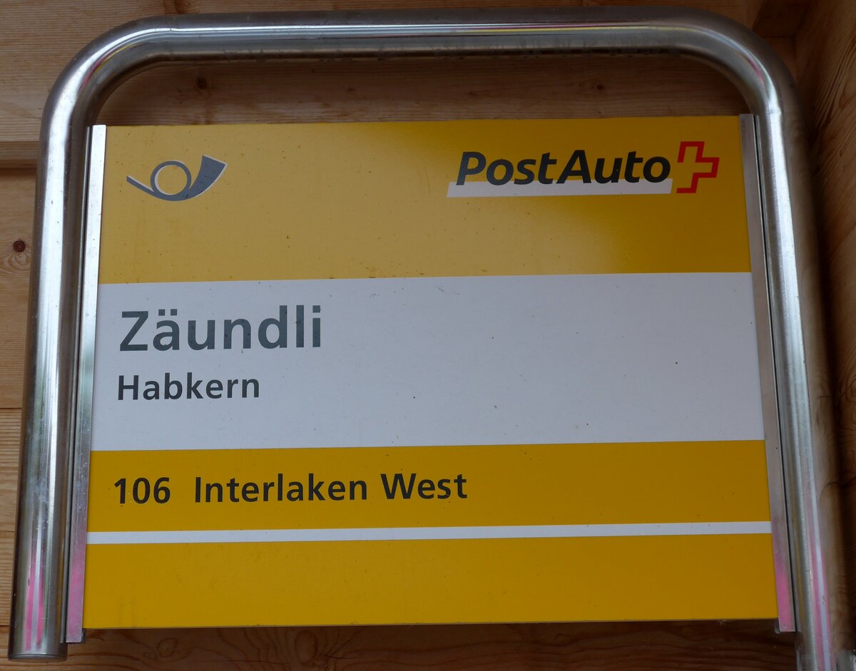 (163'788) - PostAuto-Haltestellenschild - Habkern, Zundli - am 23. August 2015