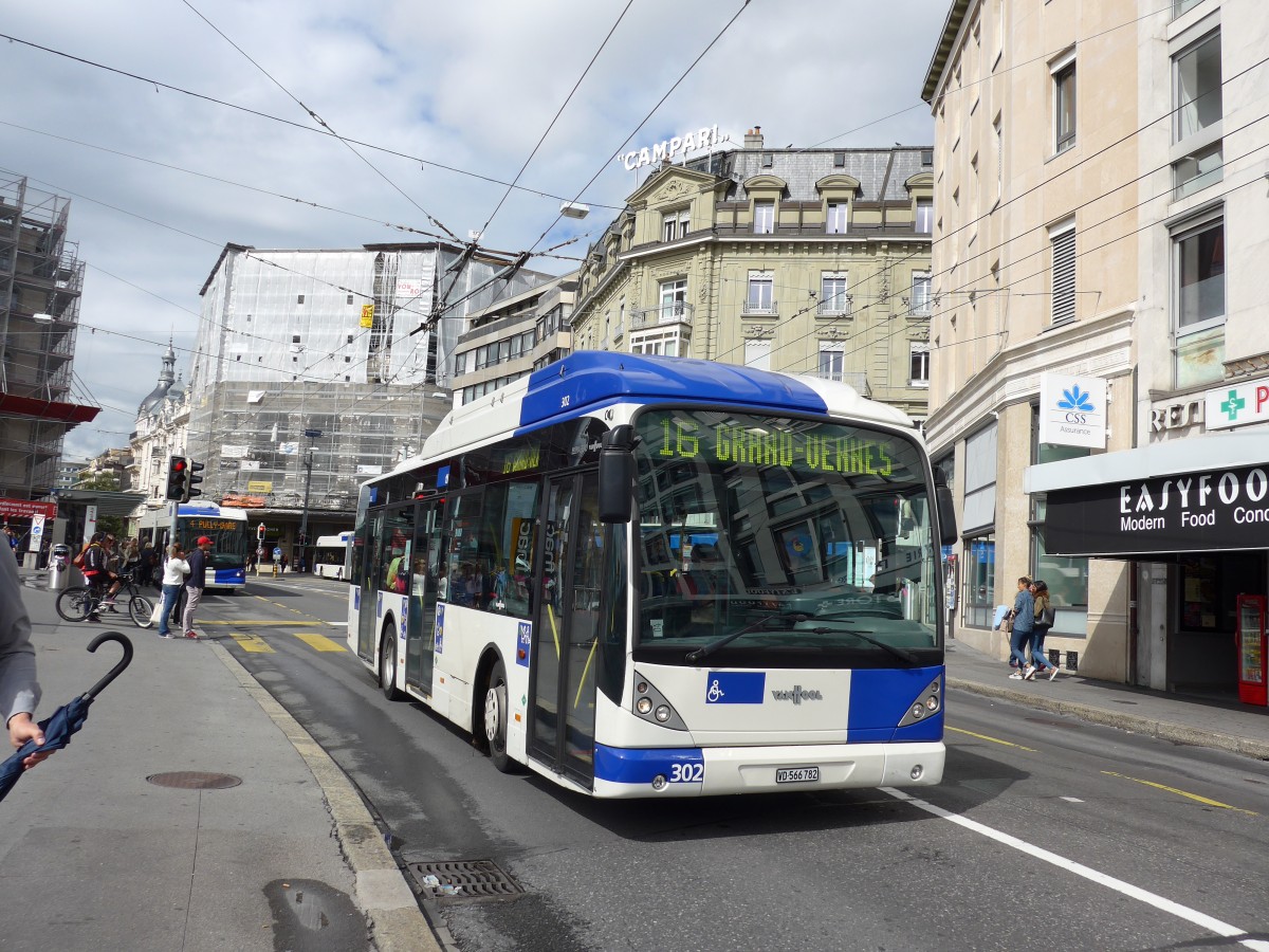 (165'135) - TL Lausanne - Nr. 302/VD 566'782 - Van Hool am 18. September 2015 in Lausanne, Bel-Air